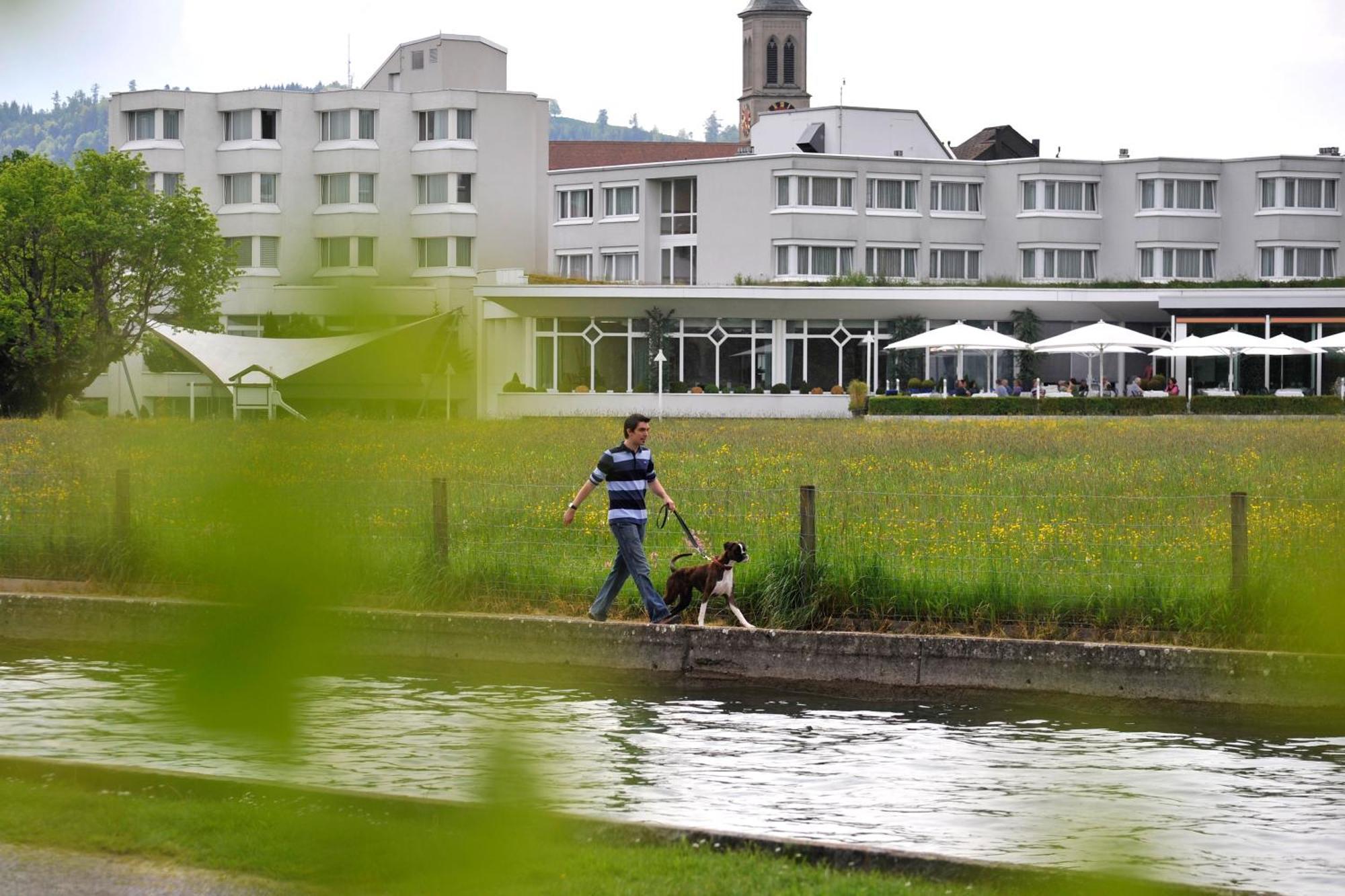 Seminarhotel Am Aegerisee Unterägeri Exterior foto